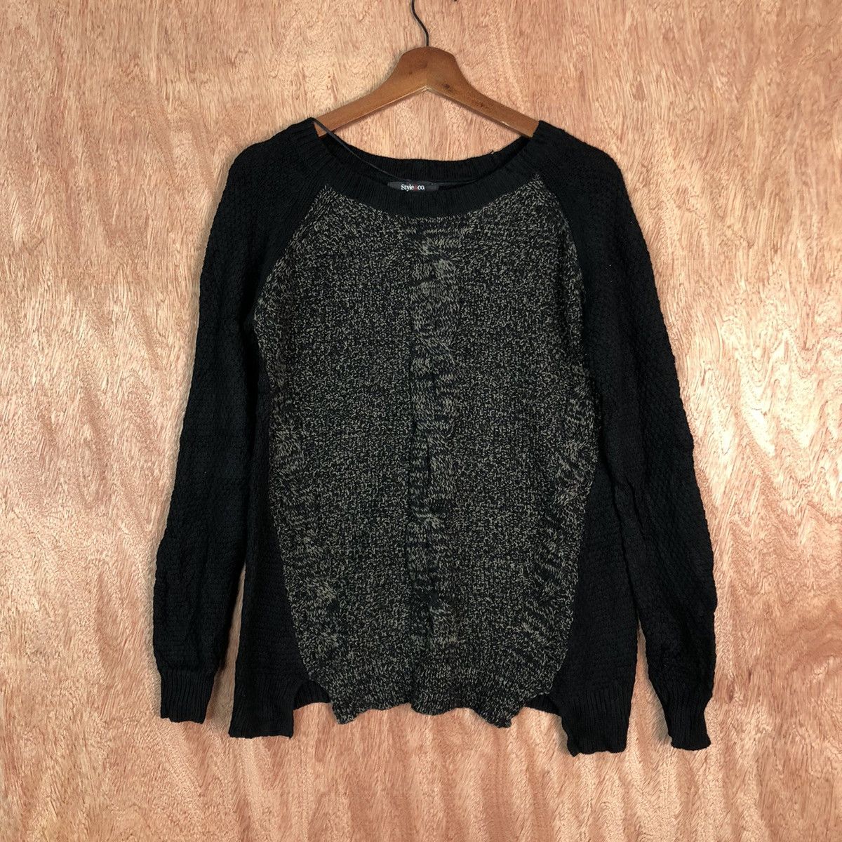 Aran Isles Knitwear × Homespun Knitwear Style&Co Black Knitwear Sweater #6114 Size US S / EU 44-46 / 1 - 1 Thumbnail