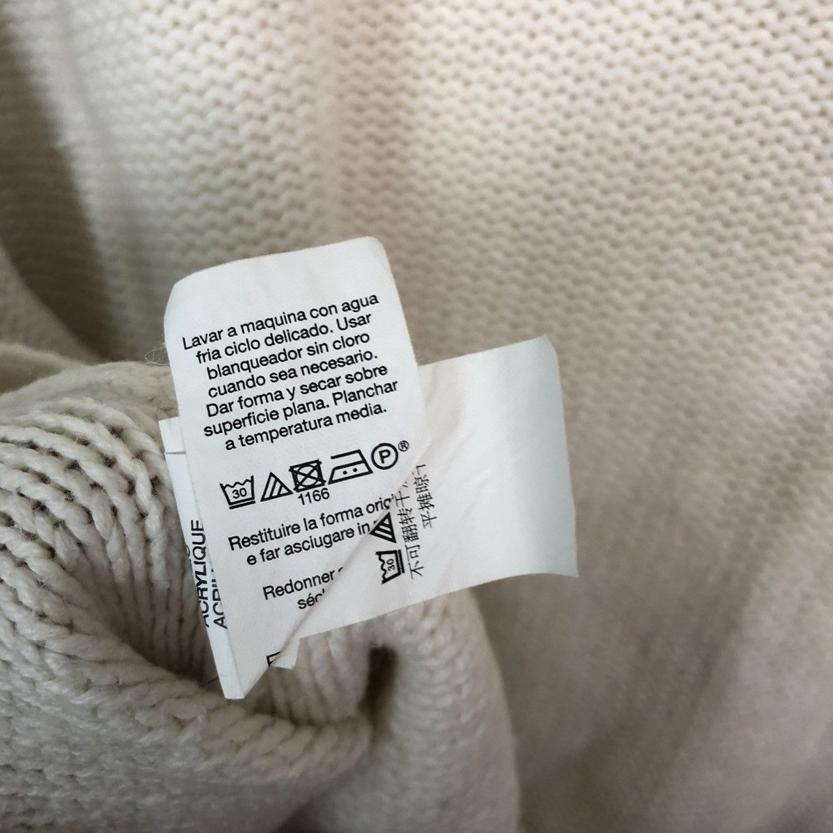 Aran Isles Knitwear Gap White Shag Shaggy cable aran isle Knitwear #6103 Size US L / EU 52-54 / 3 - 11 Thumbnail