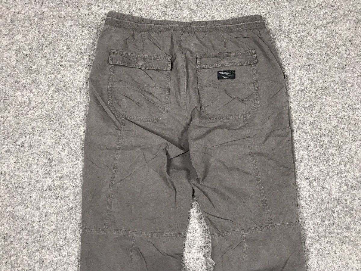 Armani Exchange Armani Exchange casual pants Size US 29 - 19 Thumbnail