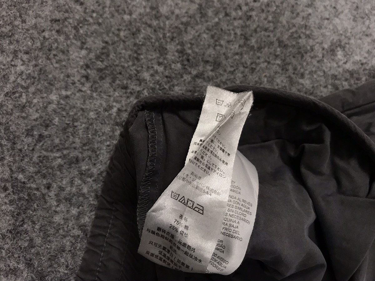 Armani Exchange Armani Exchange casual pants Size US 29 - 11 Thumbnail