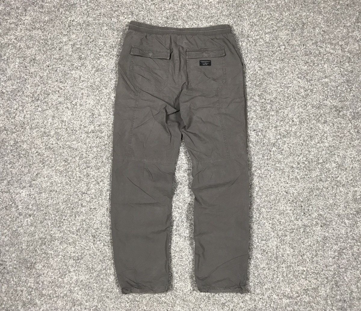 Armani Exchange Armani Exchange casual pants Size US 29 - 16 Thumbnail