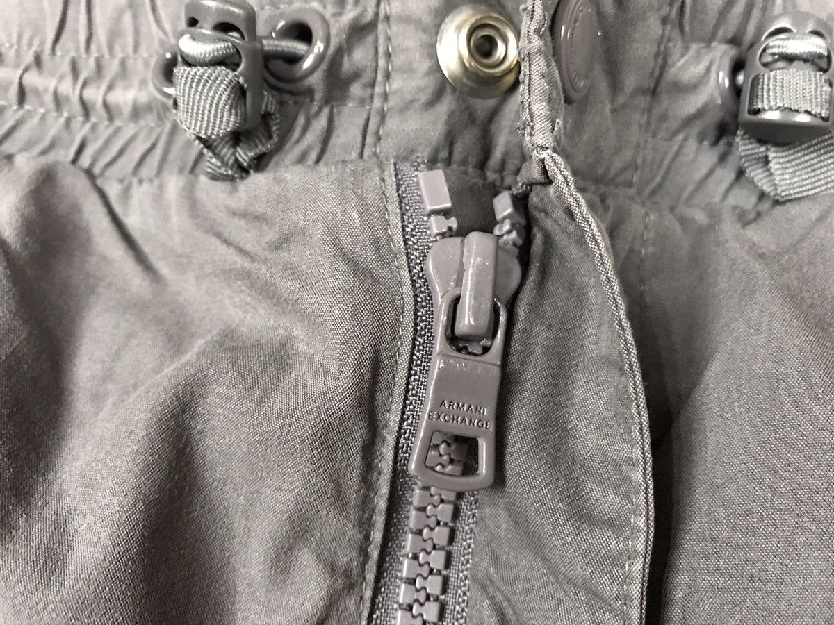 Armani Exchange Armani Exchange casual pants Size US 29 - 13 Thumbnail