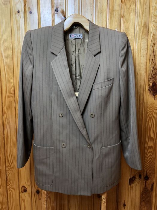 escada vintage blazer