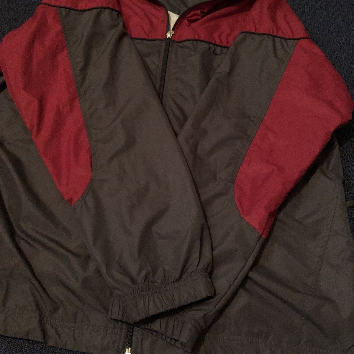 Nike Vintage 2000s Nike Basic Swoosh Logo Nylon Zip Track Jacket Size US XL / EU 56 / 4 - 7 Thumbnail
