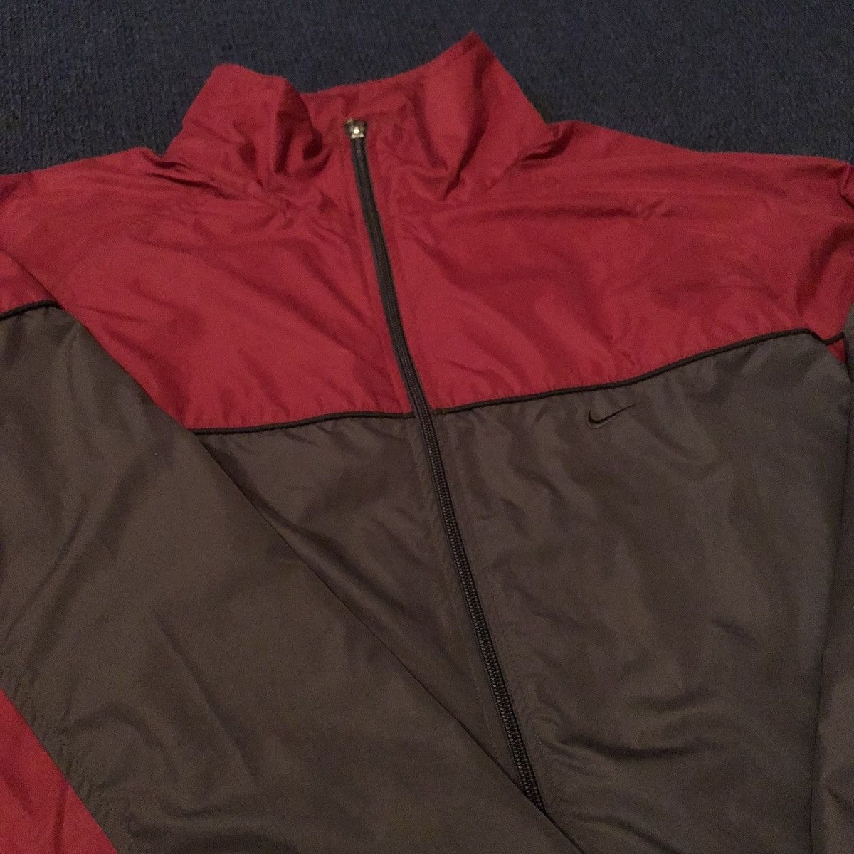 Nike Vintage 2000s Nike Basic Swoosh Logo Nylon Zip Track Jacket Size US XL / EU 56 / 4 - 3 Thumbnail