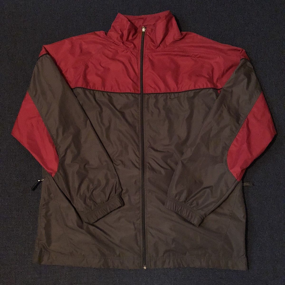 Nike Vintage 2000s Nike Basic Swoosh Logo Nylon Zip Track Jacket Size US XL / EU 56 / 4 - 2 Thumbnail
