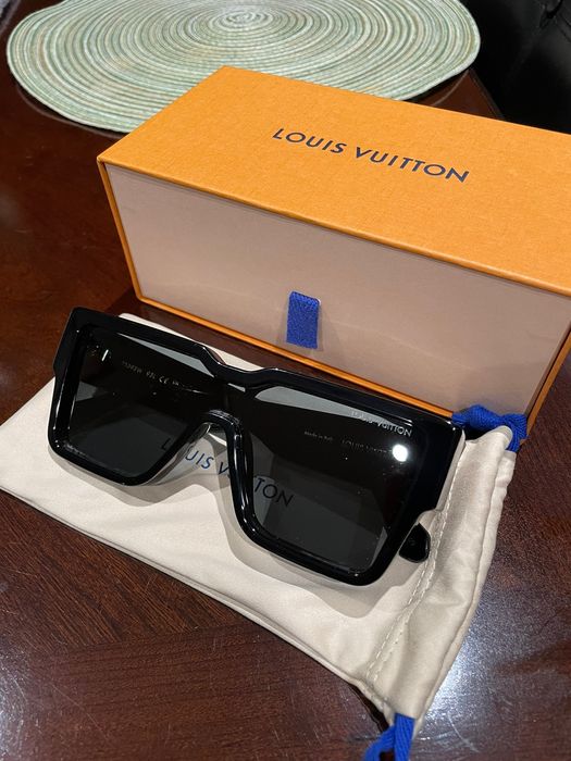 Louis Vuitton Black 'LV Clash' Mask Sunglasses