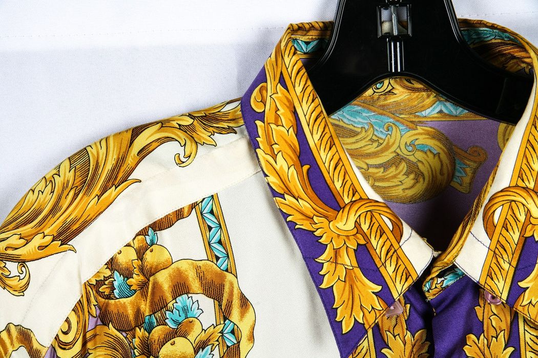 Versace silk hotsell shirt tupac