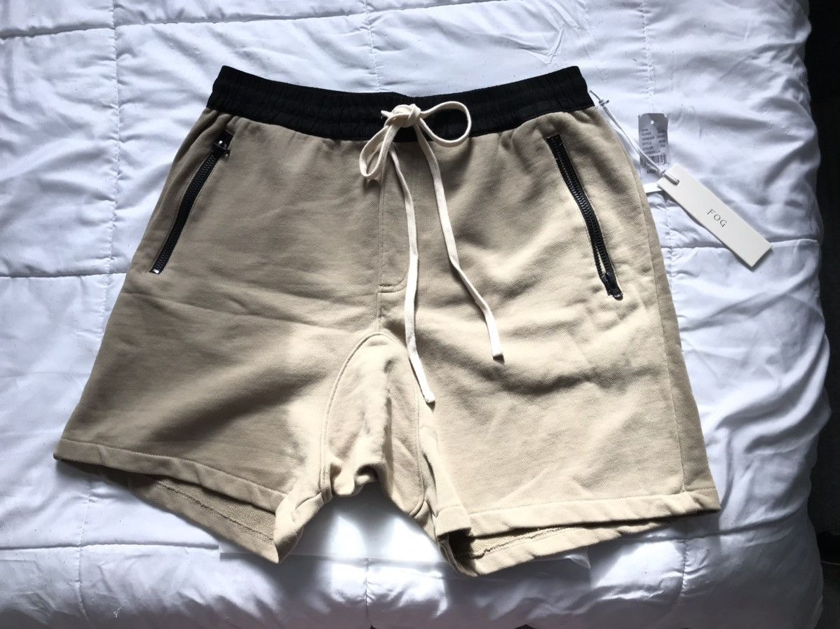 Fear of god fog essentials drawstring store shorts chinchilla