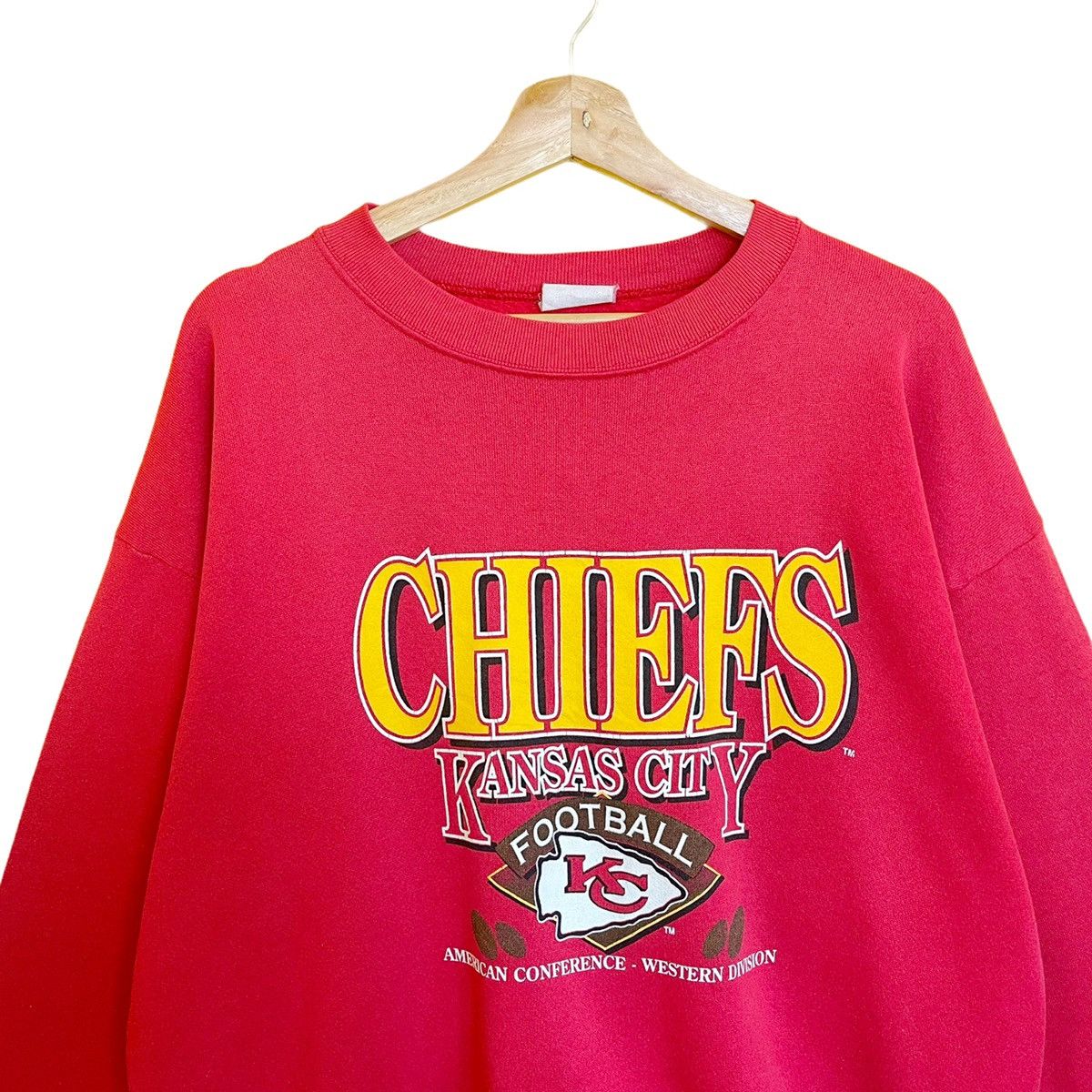 NFL × Vintage 90s Kansas City Chiefs Crewneck Sweatshirt Size M Size US M / EU 48-50 / 2 - 4 Thumbnail