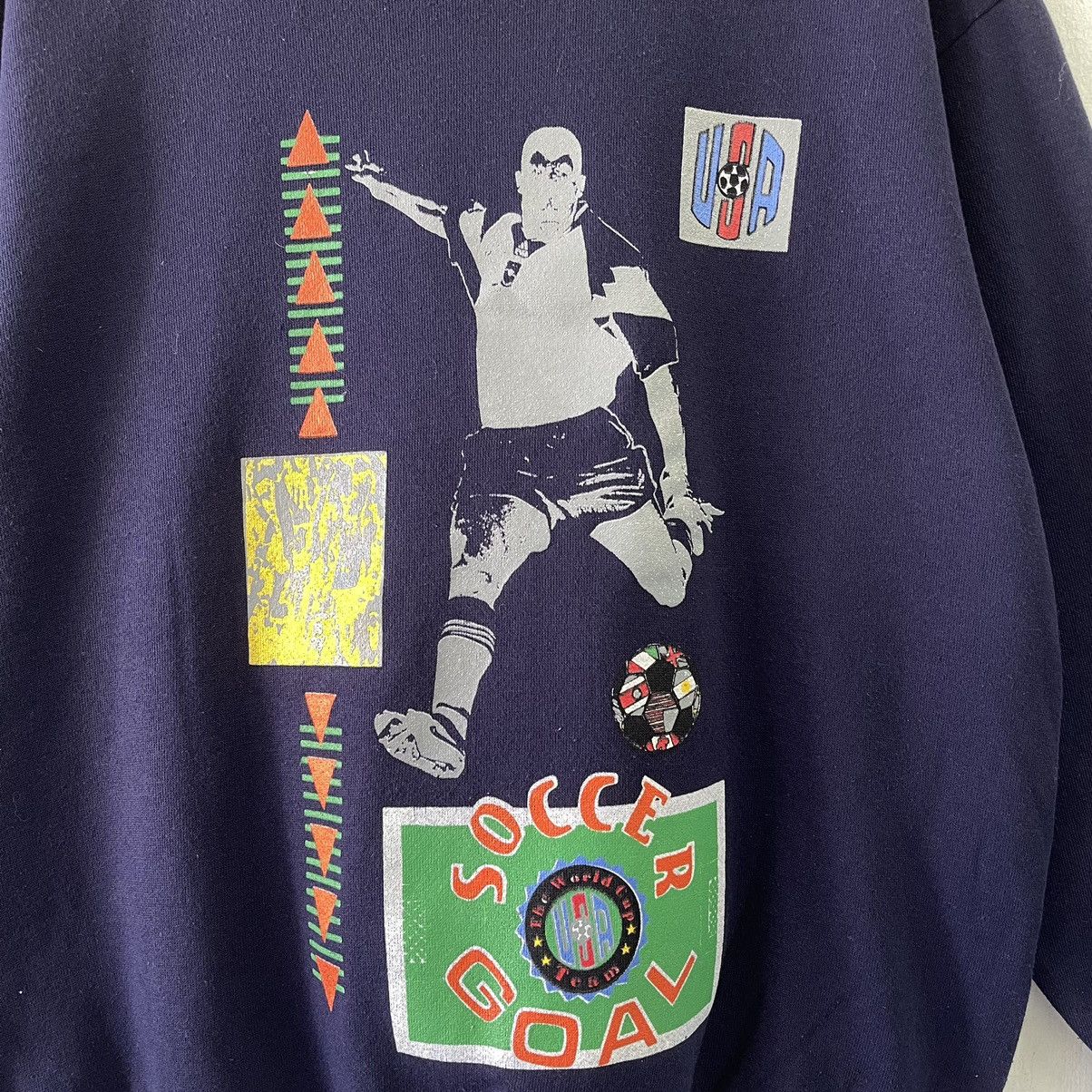Vintage Vintage 90s Soccer Goal Usa Crewneck Sweatshirt Size L Size US L / EU 52-54 / 3 - 5 Thumbnail