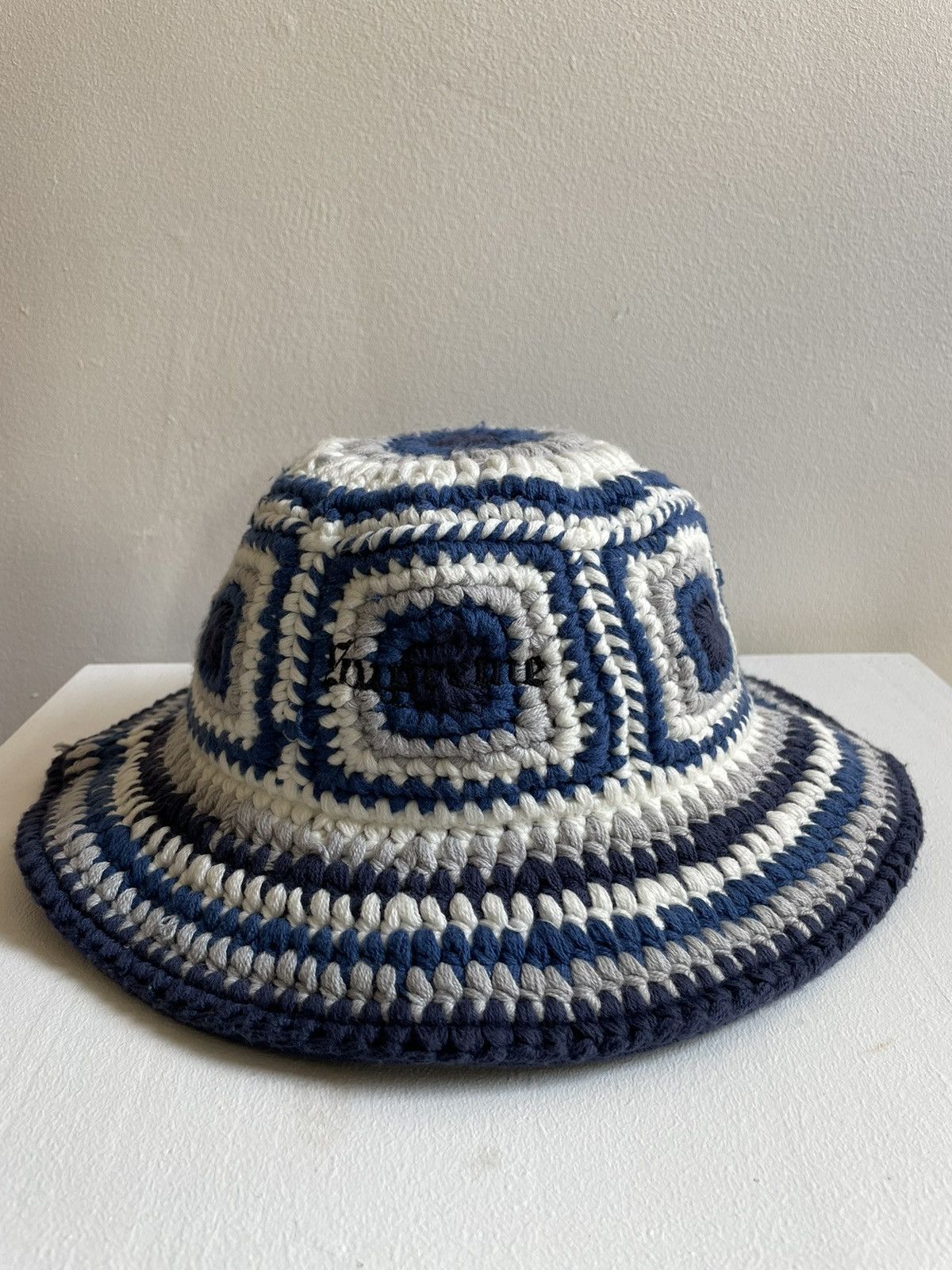 supreme Crochet Edge Bell Hat natural sm - ニットキャップ/ビーニー