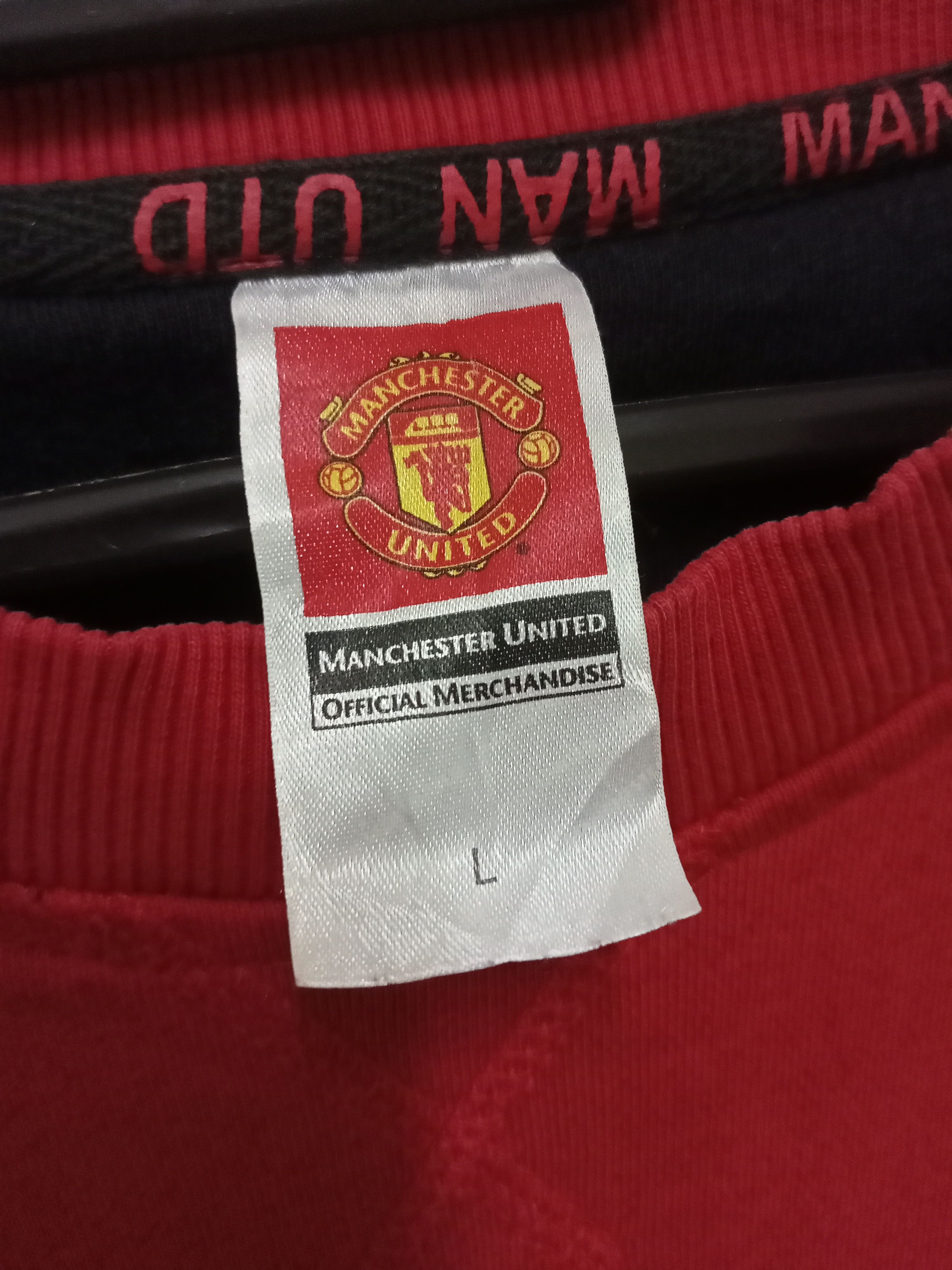 Other Manchester United official merchandise sweatshirt Size US L / EU 52-54 / 3 - 5 Thumbnail