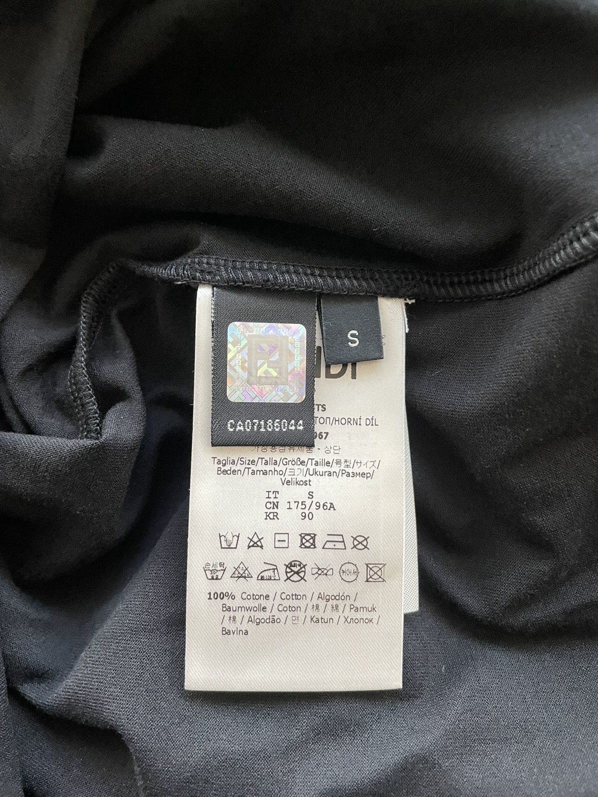 Fendi Brand New Super Runway Fendi FF Logo Celebrity Tee T-shirt Size US S / EU 44-46 / 1 - 9 Thumbnail