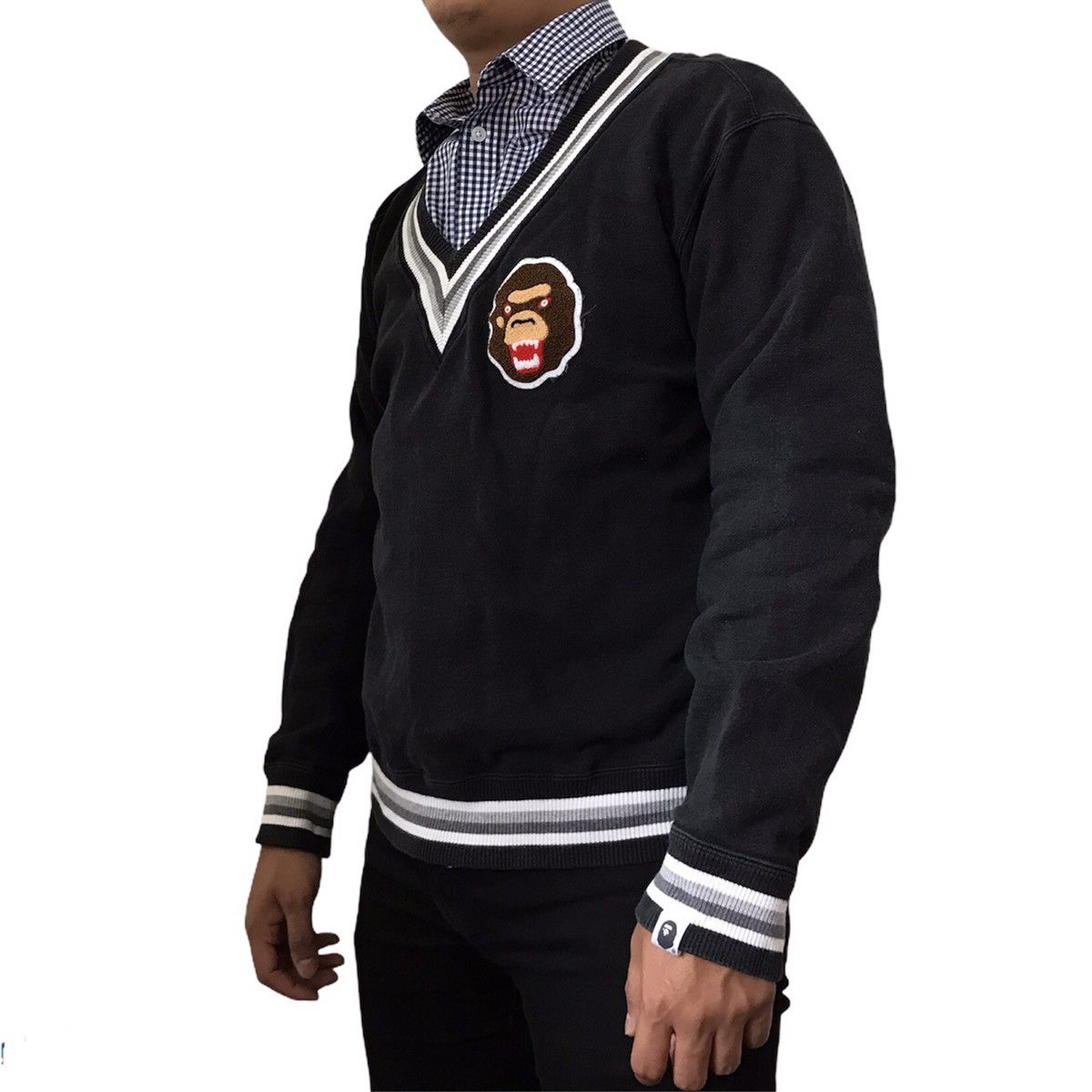 Bape Ape Head V Neck Size US M / EU 48-50 / 2 - 8 Thumbnail