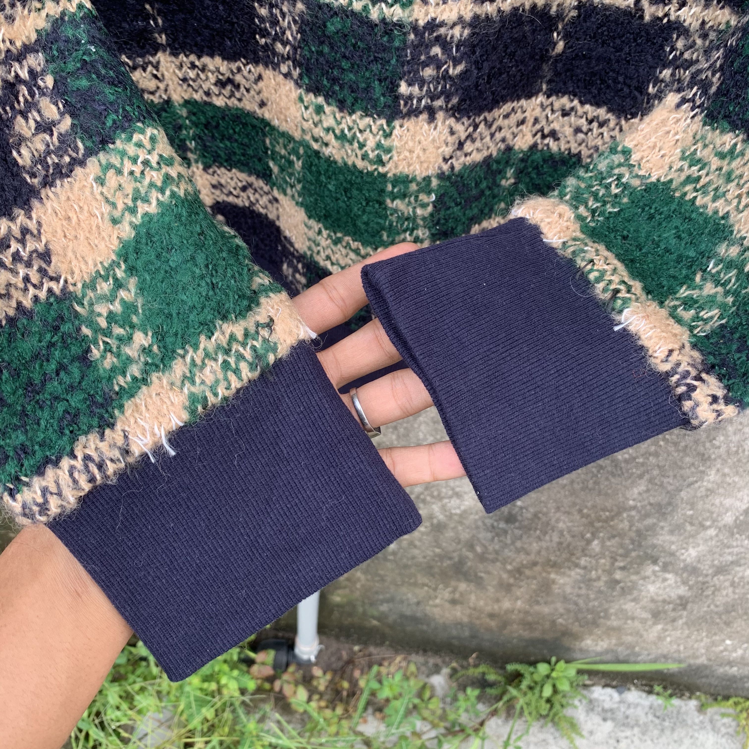 Hiroko Koshino Homme Vintage Hiroko Koshino Homme Knit Check RARE Plaid Sweater Size US L / EU 52-54 / 3 - 7 Thumbnail