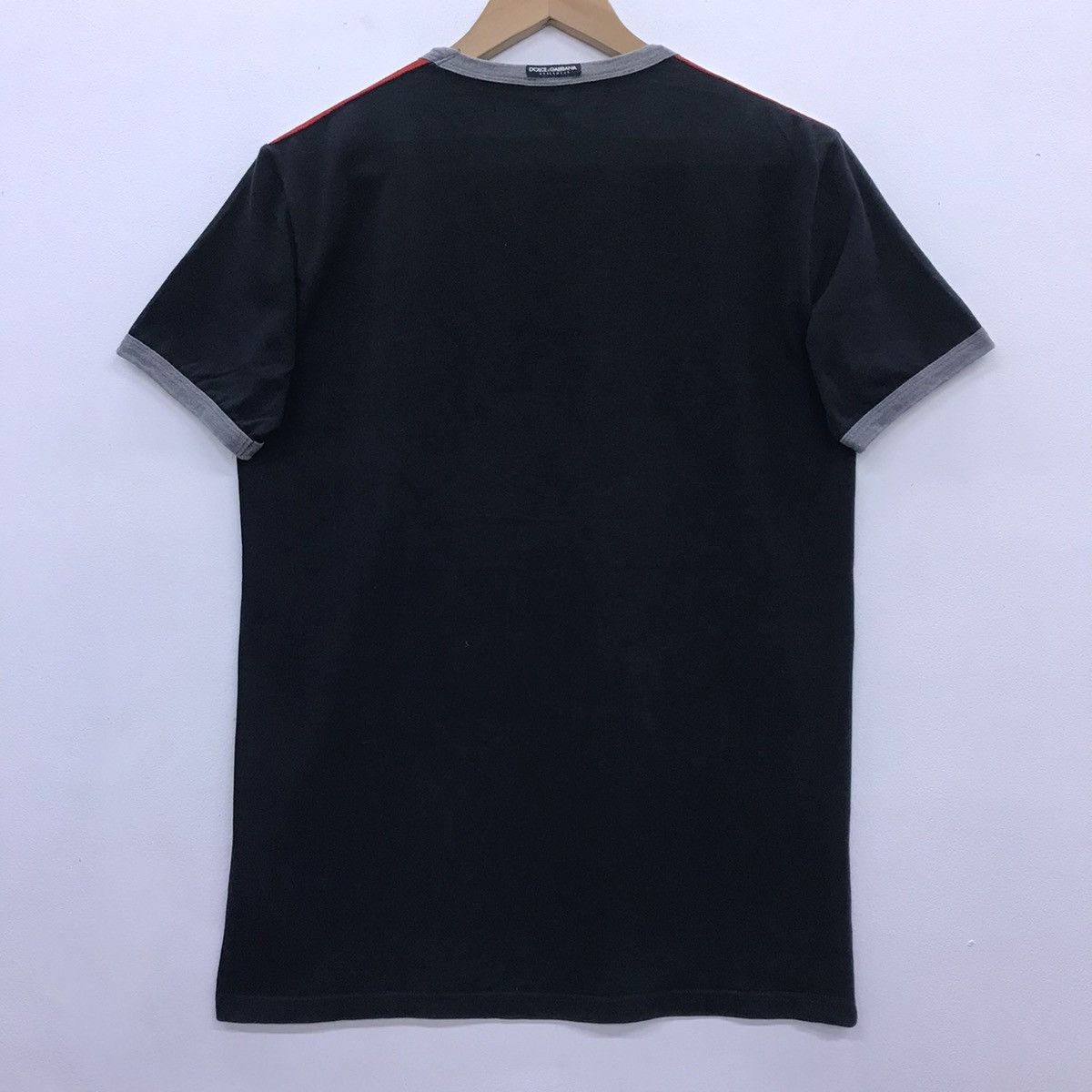 Dolce & Gabbana Dolce & Gabbana v neck T-shirt Size US S / EU 44-46 / 1 - 10 Thumbnail
