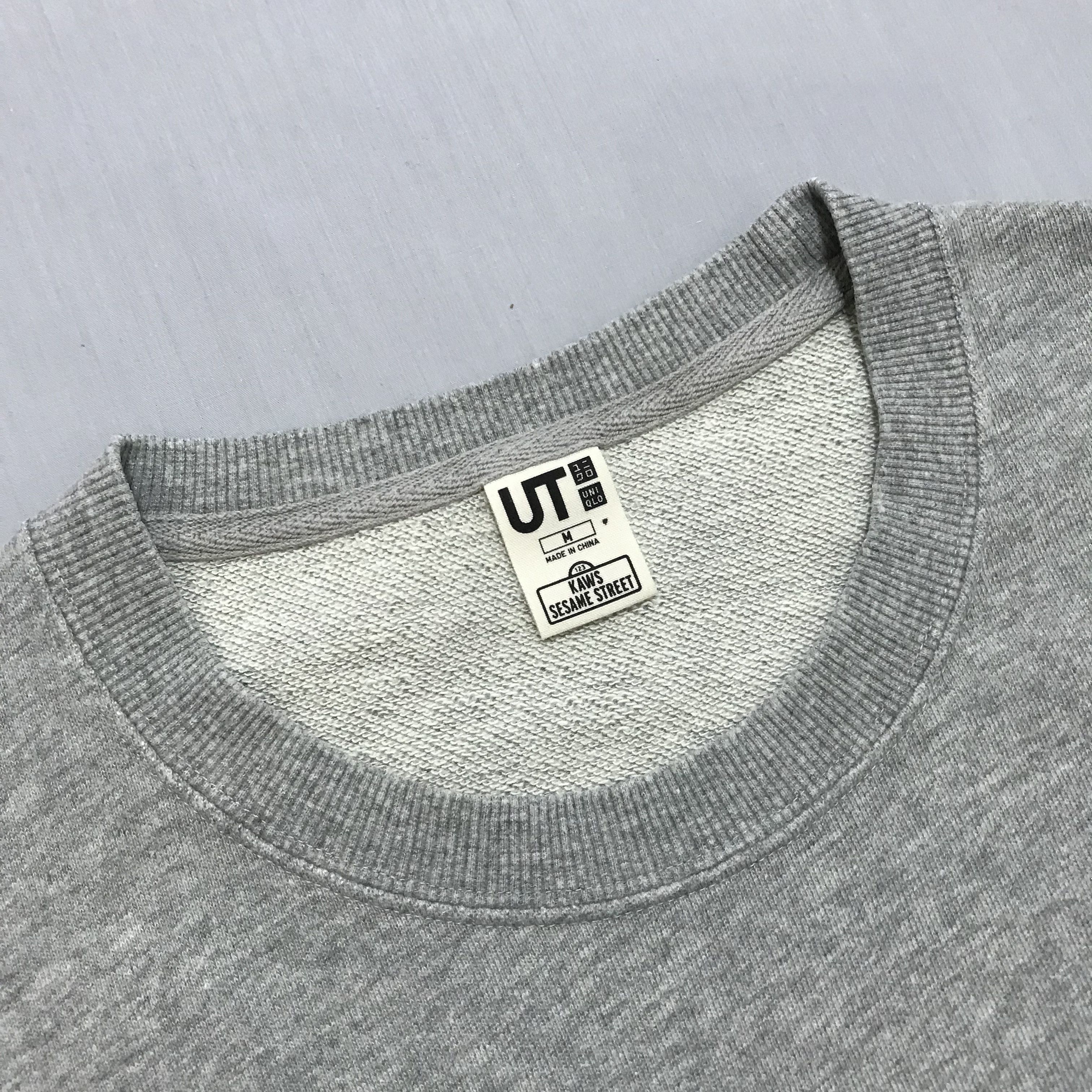 Kaws × Uniqlo KAWS x Uniqlo x Sesame Street Sweatshirt Crewneck Big Logo Size US M / EU 48-50 / 2 - 5 Thumbnail