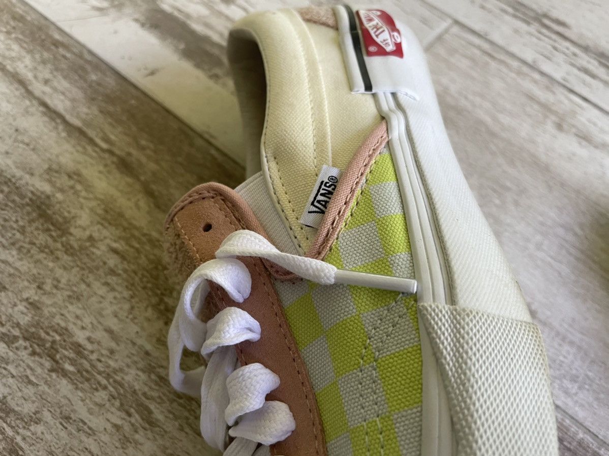 Vans 9 OFF WHITE Slip-On Cap LX Deconstructed Pink Green Rose Size US 9 / EU 42 - 9 Thumbnail