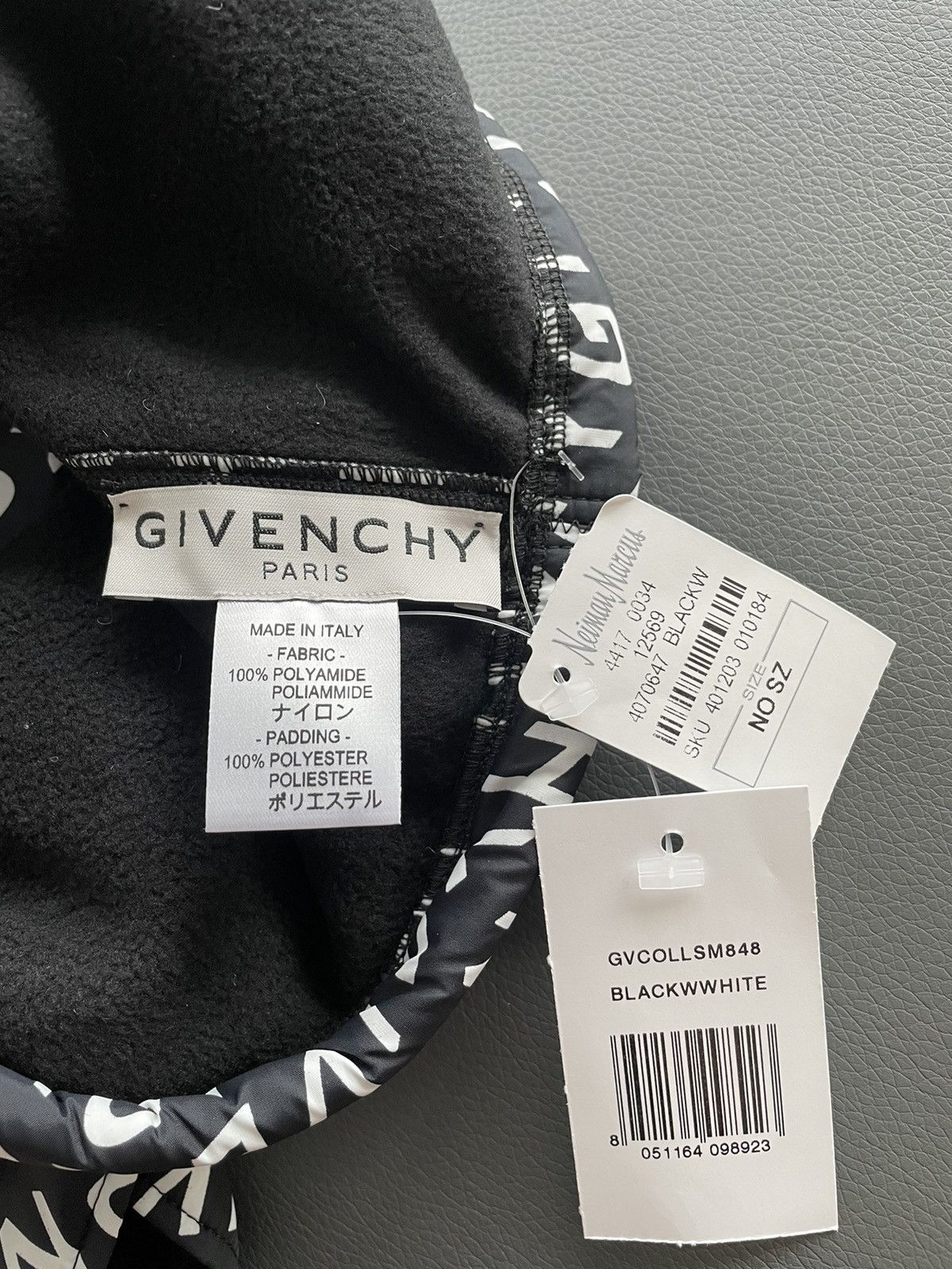 Givenchy Rare Brand New Limited Edition Runway Logo Neck Warmer Scarf Size ONE SIZE - 8 Thumbnail
