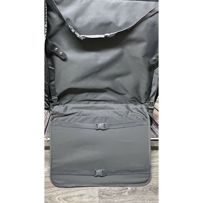 Eddie Bauer Eddie Bauer Bi-Fold Hanging Wardrobe Garment Bag Black ...