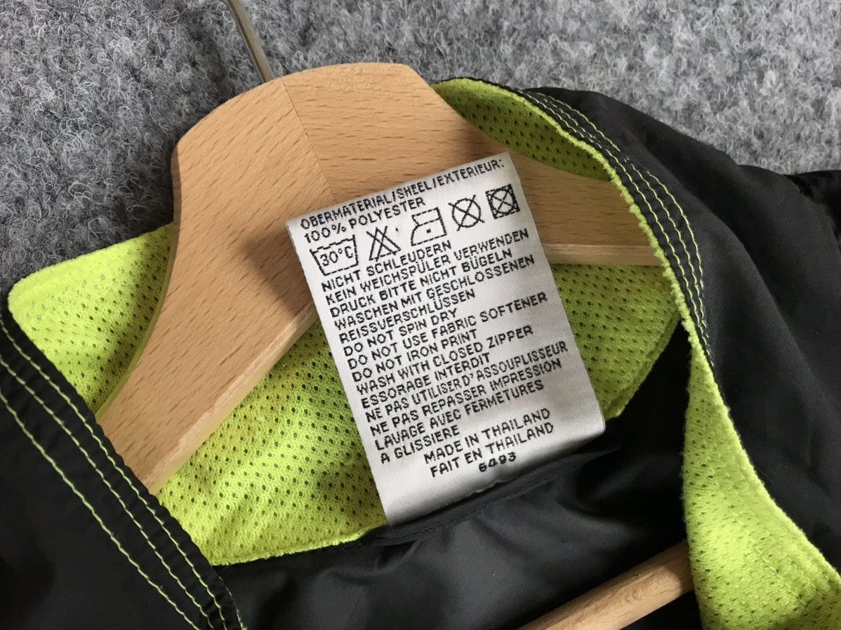Adidas Adidas Equipment reflective big logo vintage light jacket Size US XL / EU 56 / 4 - 8 Thumbnail