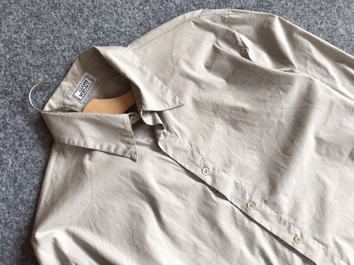 Versace Gianni Versace vintage shirt Size US S / EU 44-46 / 1 - 5 Thumbnail