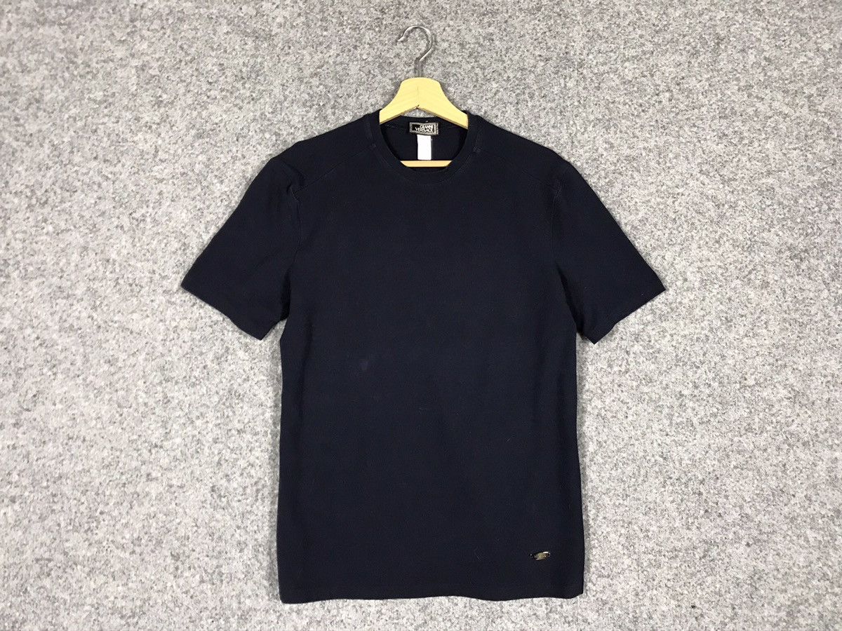 Versace Gianni Versace vintage t-shirt Size US S / EU 44-46 / 1 - 1 Thumbnail