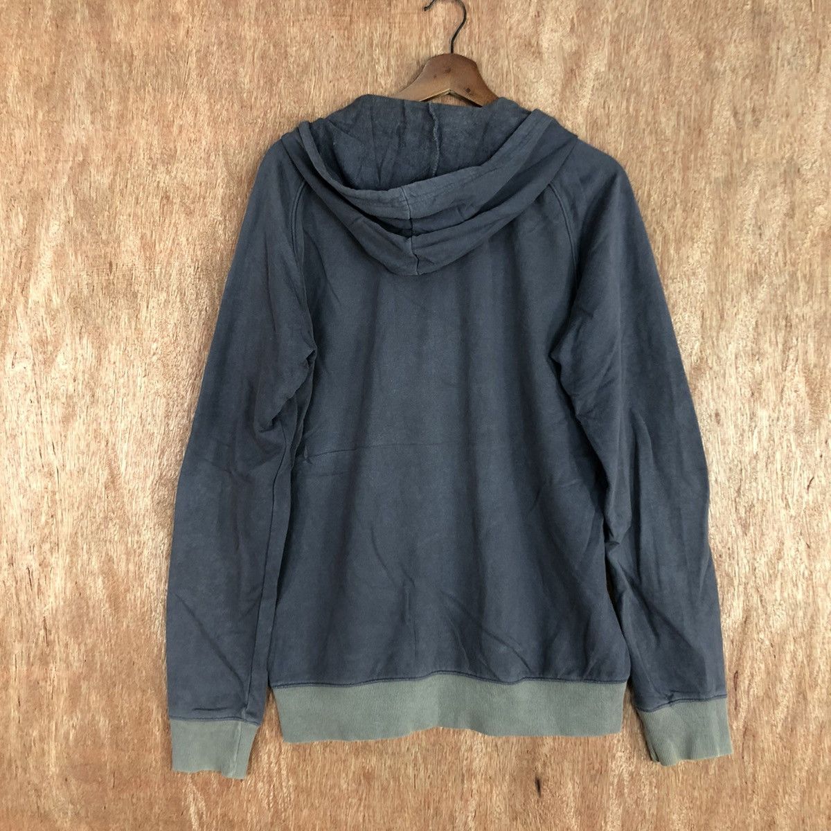 Adidas DL Adidas Grey Faded Small Logo Sweater #1687 Size US M / EU 48-50 / 2 - 12 Thumbnail
