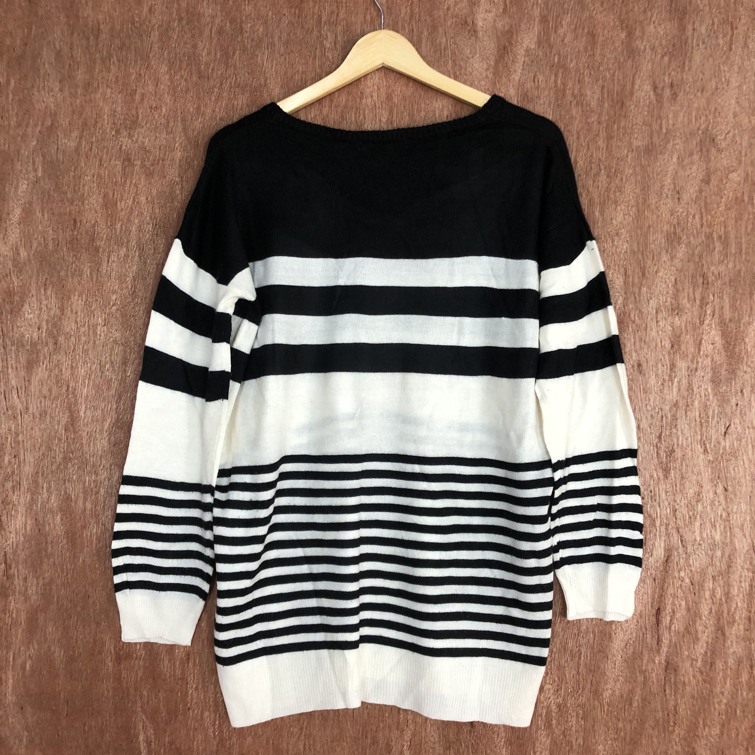 Japanese Brand INGNI WHITE BLACK STRIPE JAPAN KNITWEAR #c446 Size US M / EU 48-50 / 2 - 9 Thumbnail