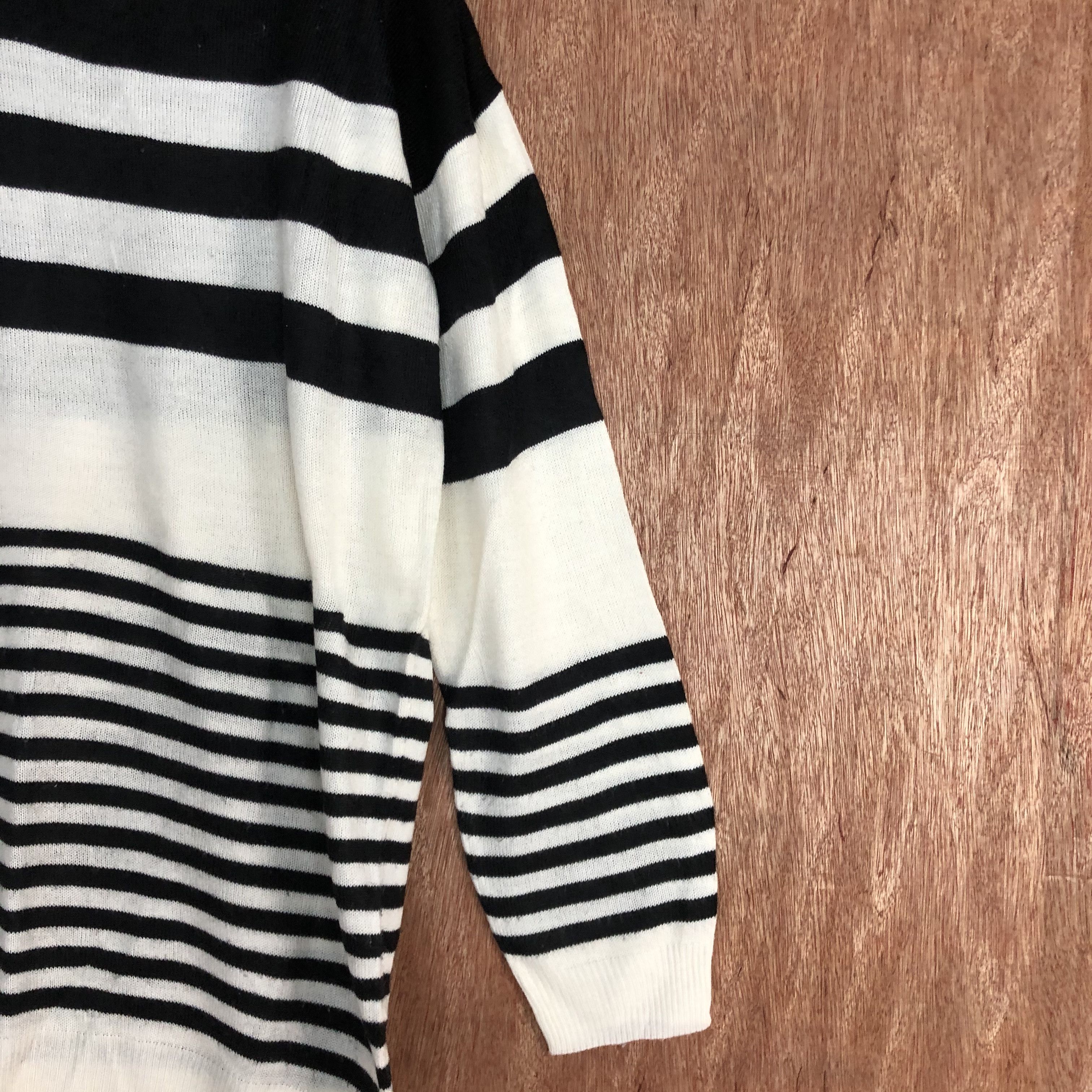 Japanese Brand INGNI WHITE BLACK STRIPE JAPAN KNITWEAR #c446 Size US M / EU 48-50 / 2 - 5 Thumbnail