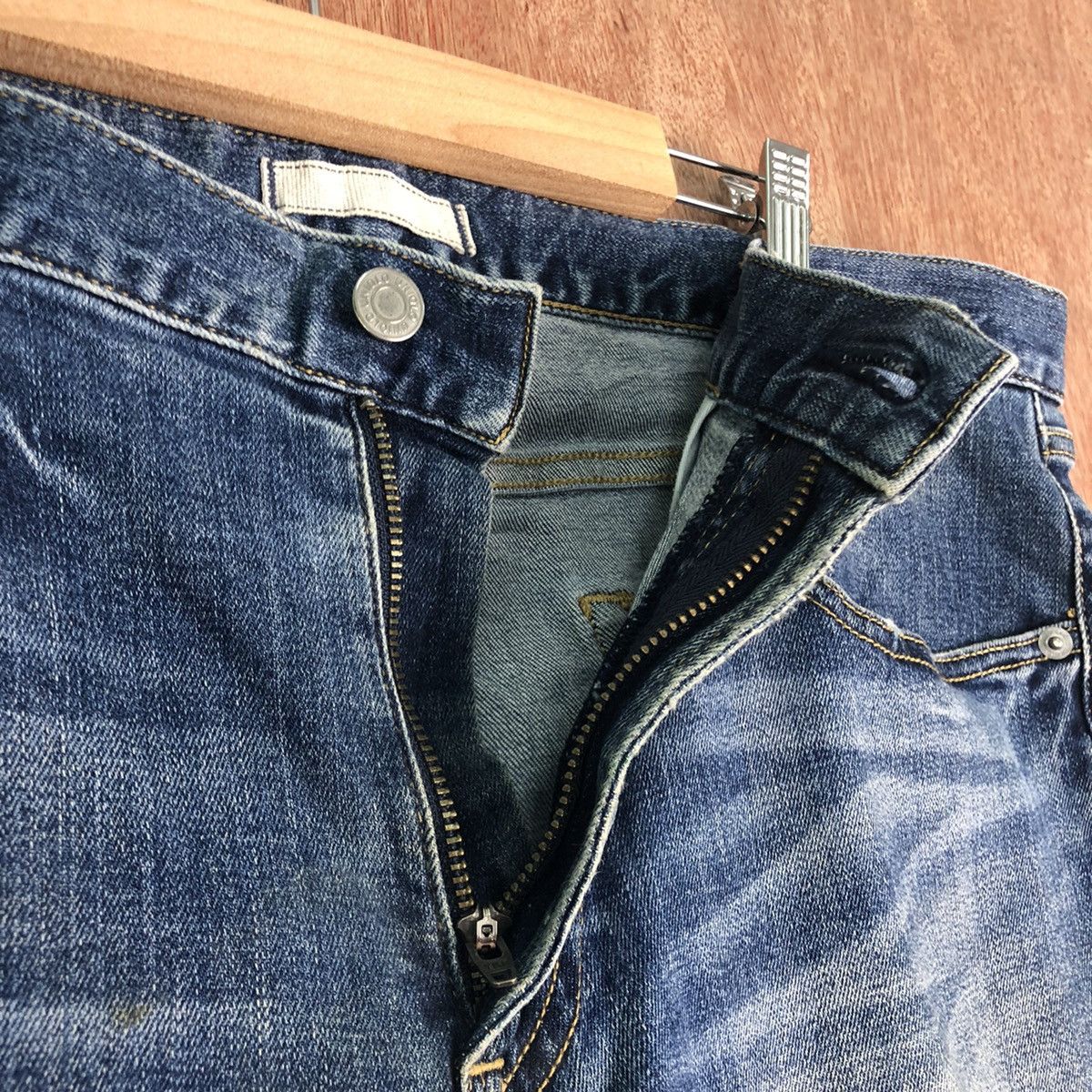 Uniqlo DLL Uniqlo Blue distressed Denim japan vintage Pants #c294 Size US 36 / EU 52 - 6 Thumbnail