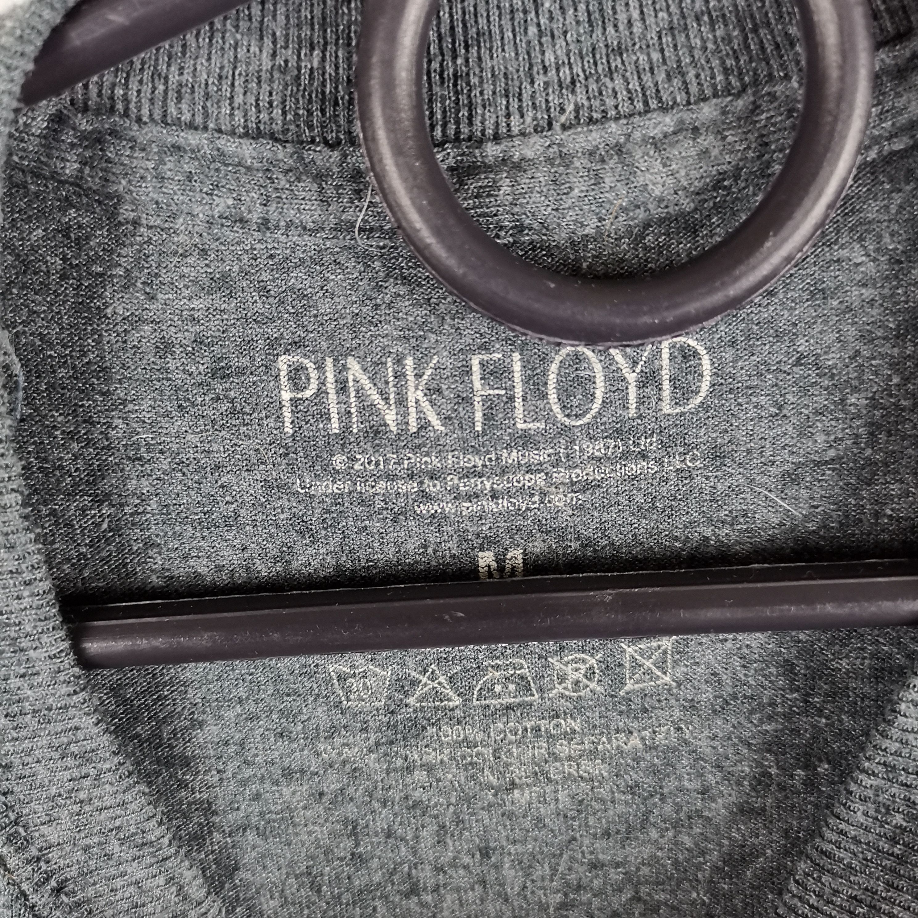 Band Tees Pink Floyd 2017 big logo cat tail band tee shirt Size US M / EU 48-50 / 2 - 4 Thumbnail