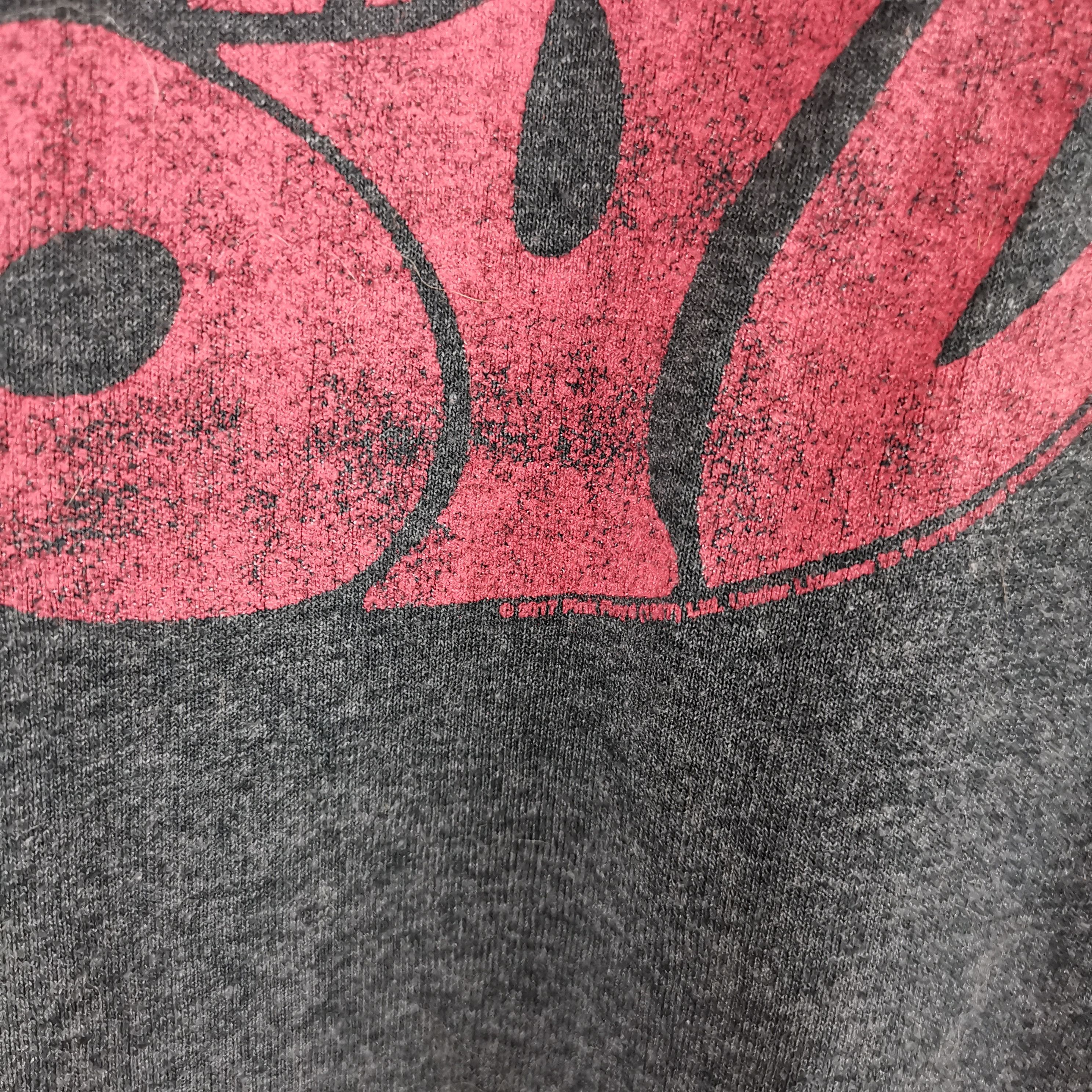 Band Tees Pink Floyd 2017 big logo cat tail band tee shirt Size US M / EU 48-50 / 2 - 5 Thumbnail
