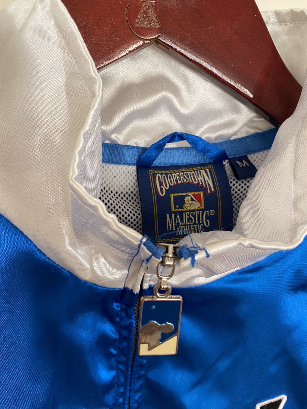 【used】Majestic ATHLETIC/ MLB ロングフーディ img98417_src.jpg