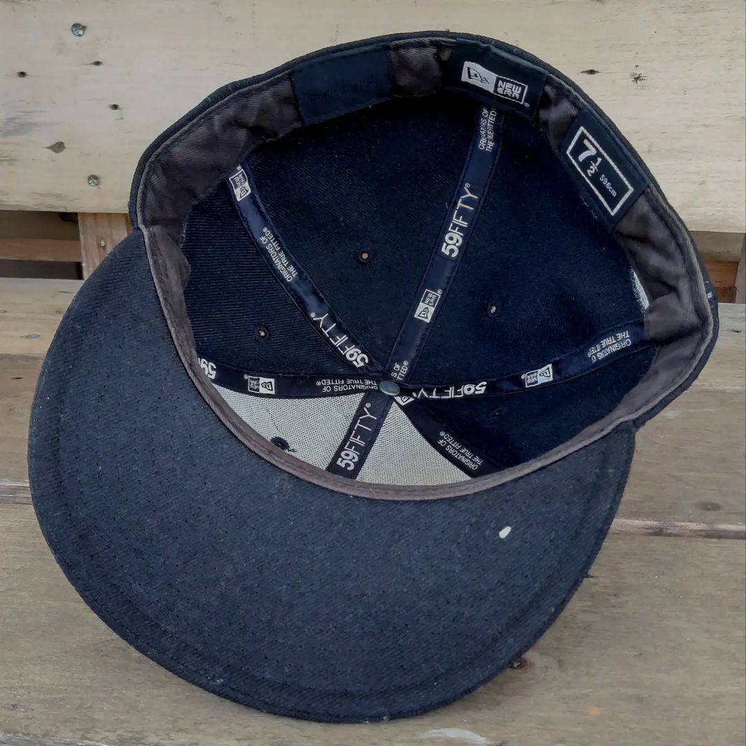 Kaws × New Era × Original Fake OriginalFake x New Era Cap Chomper Series Size 40 - 4 Thumbnail