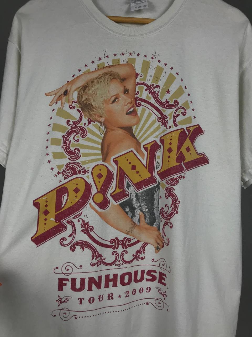 Band Tees × Pink Pink 2009 vintage pop band tee Size US L / EU 52-54 / 3 - 3 Thumbnail