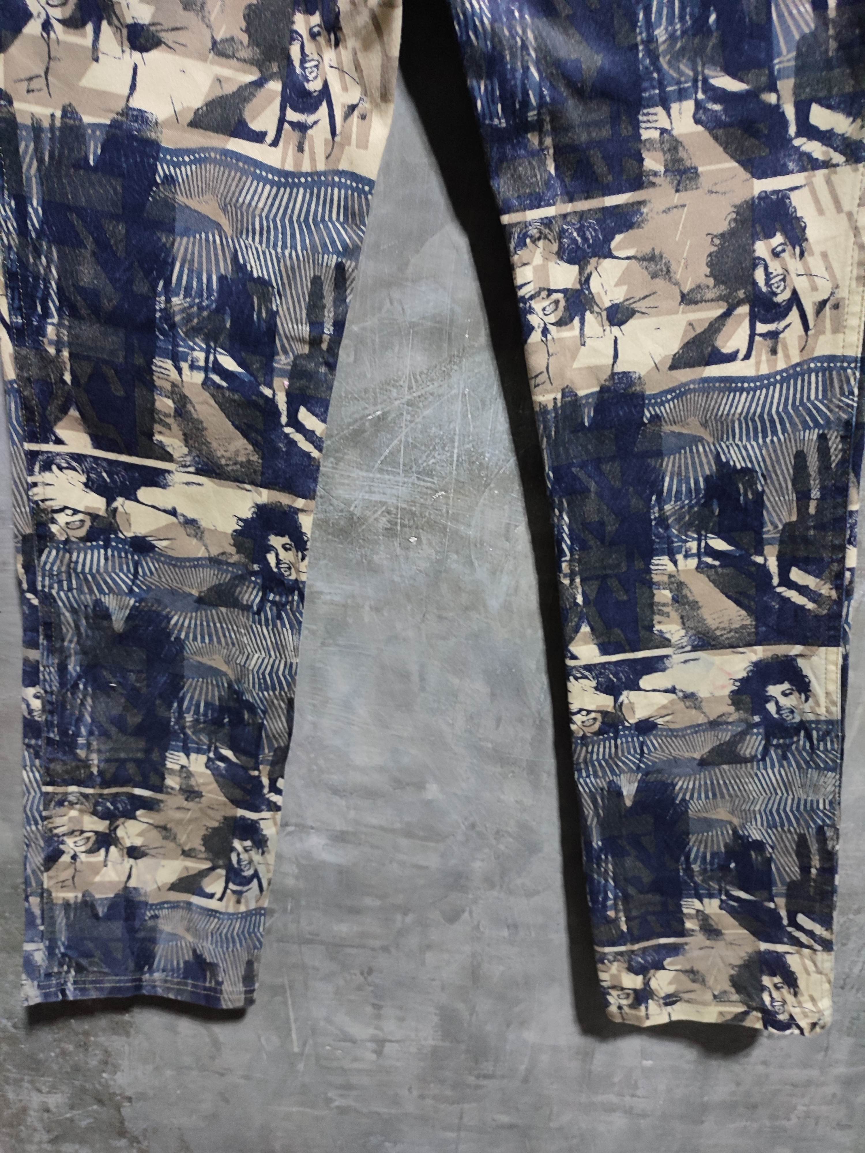Japanese Brand 🔥Bat-Su Japan Fullprint potrait Art Skinny Pants Size US 28 / EU 44 - 6 Thumbnail