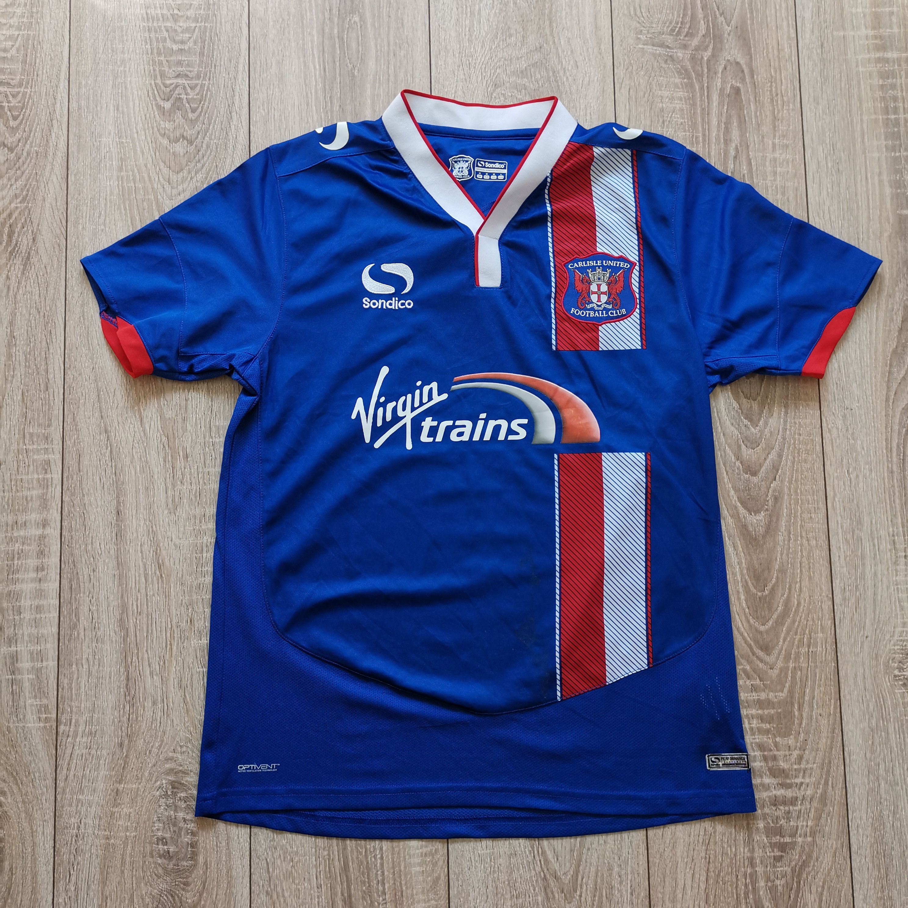 Other Sondico Carlisle United 2015 2016 home jersey soccer shirt Size US M / EU 48-50 / 2 - 2 Thumbnail