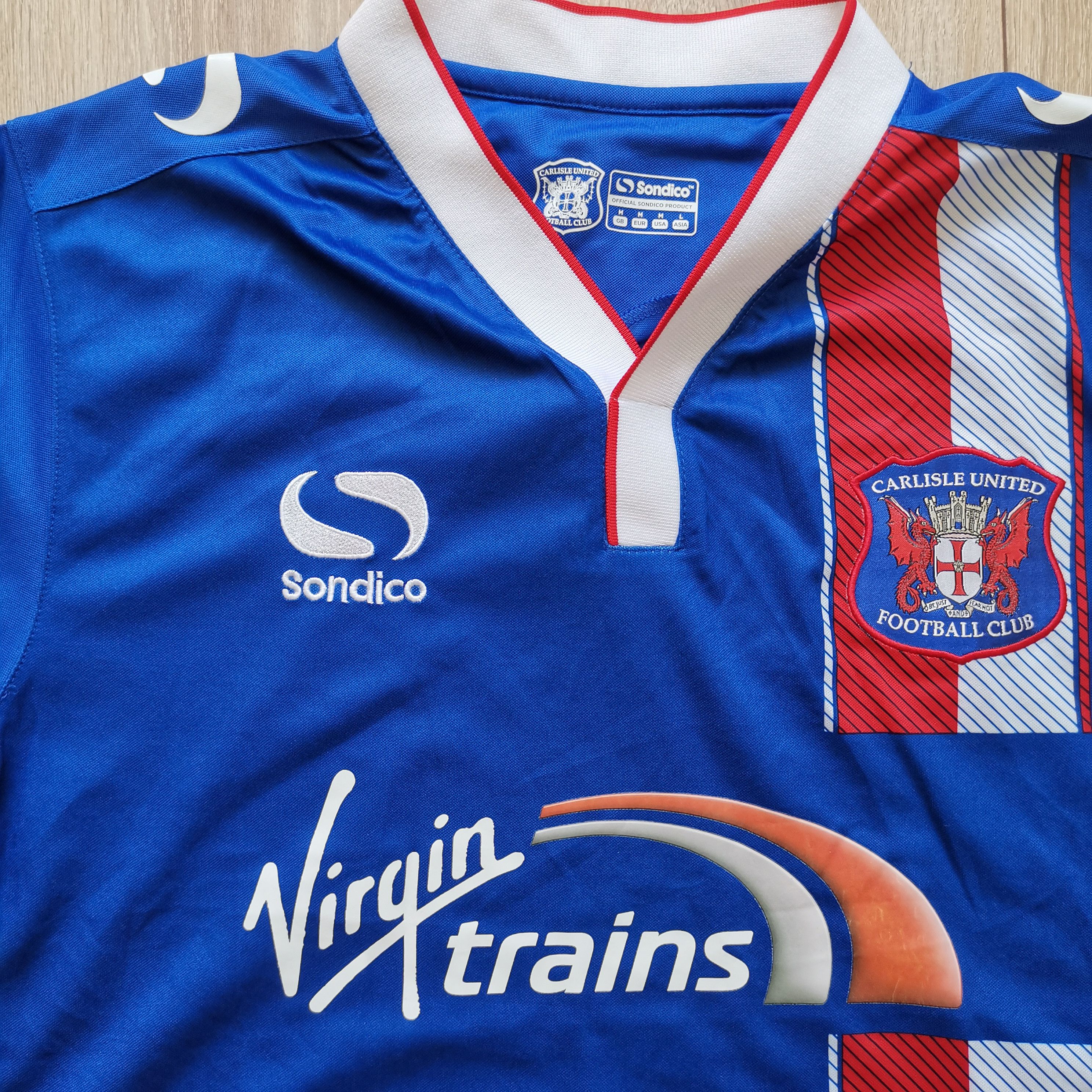 Other Sondico Carlisle United 2015 2016 home jersey soccer shirt Size US M / EU 48-50 / 2 - 5 Thumbnail