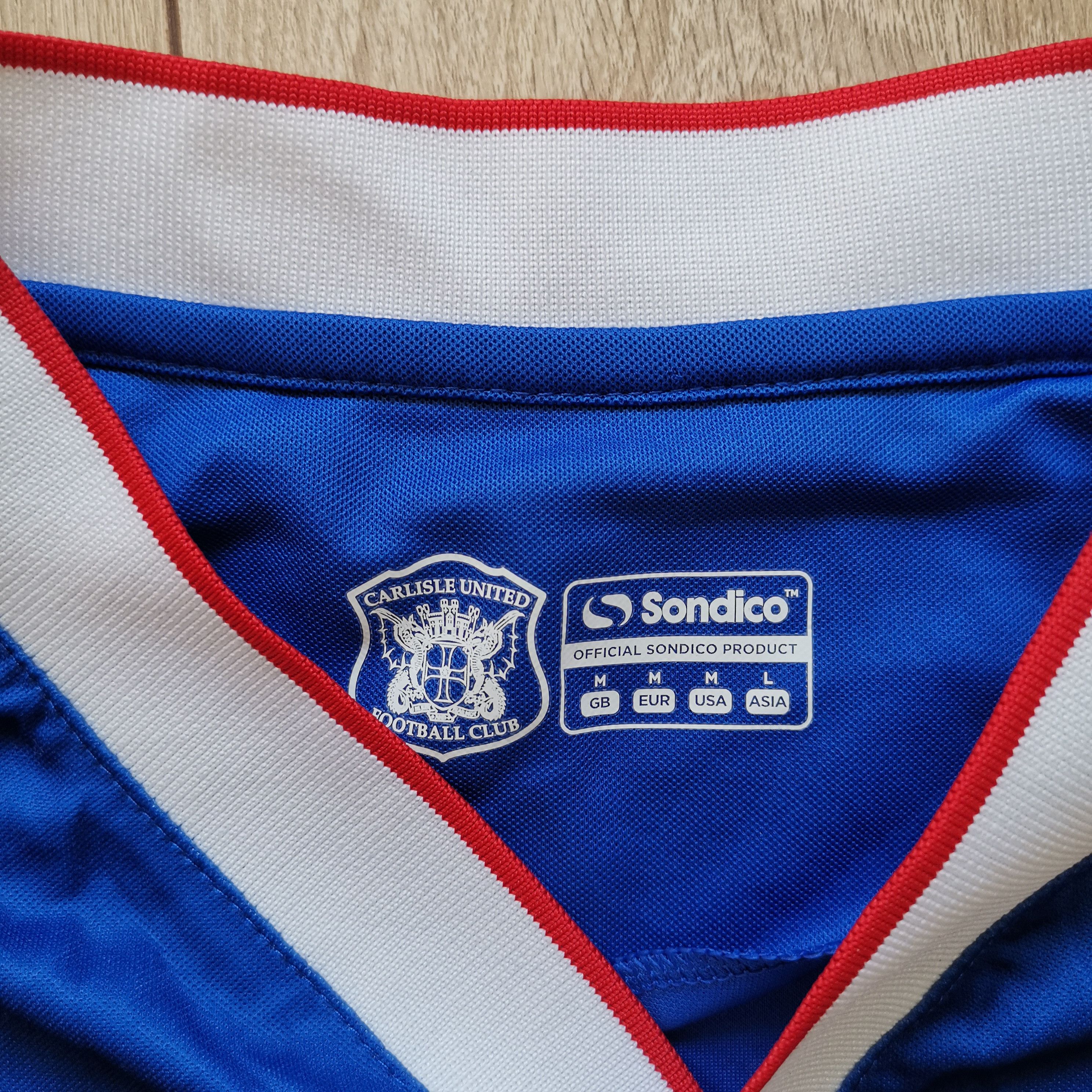 Other Sondico Carlisle United 2015 2016 home jersey soccer shirt Size US M / EU 48-50 / 2 - 4 Thumbnail