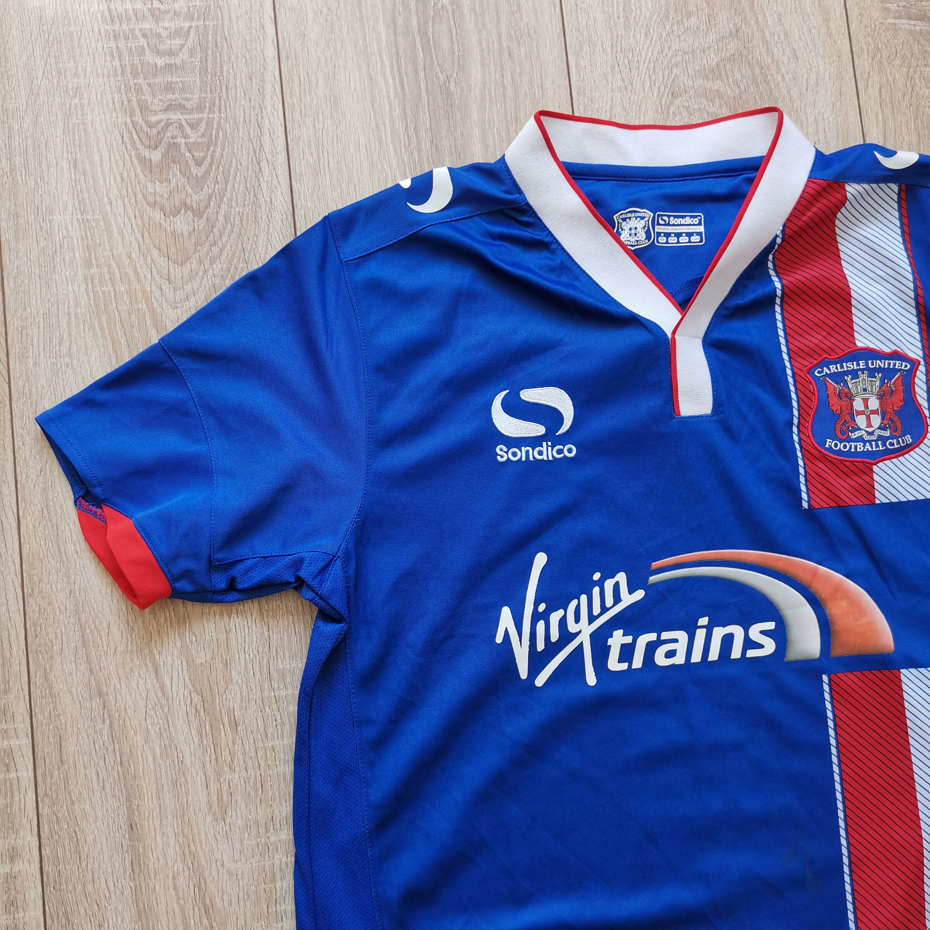Other Sondico Carlisle United 2015 2016 home jersey soccer shirt Size US M / EU 48-50 / 2 - 1 Thumbnail