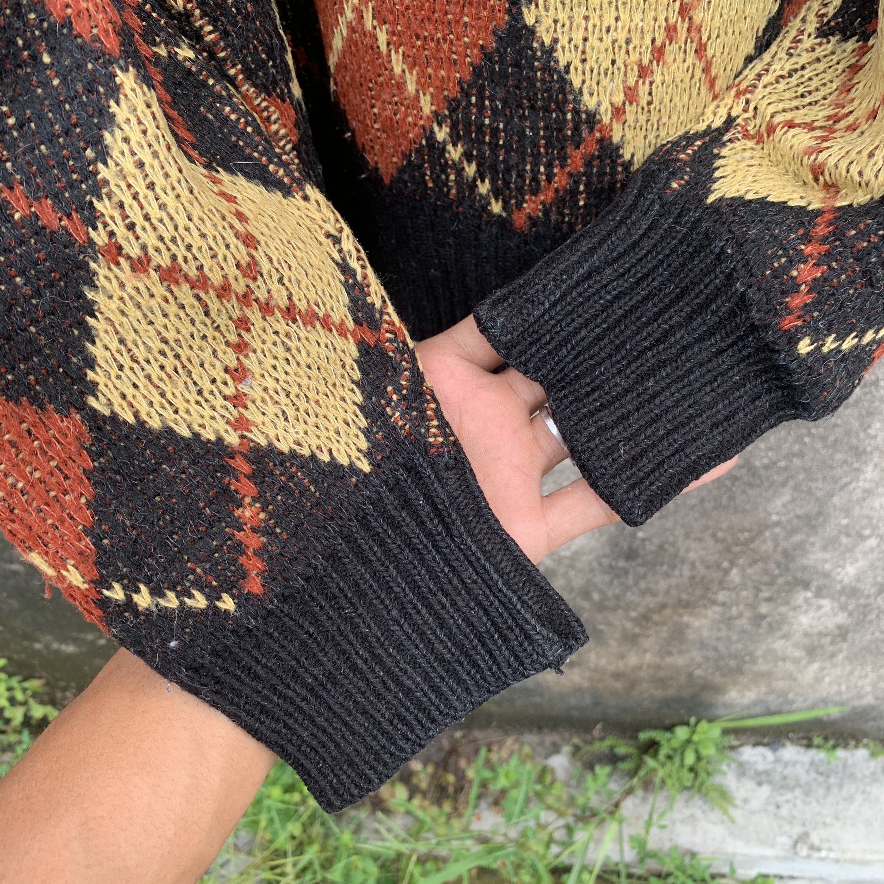 Aran Isles Knitwear Diamond Pattern Knit Japanese Vintage Jumper Cropped Sweater Size US S / EU 44-46 / 1 - 7 Thumbnail