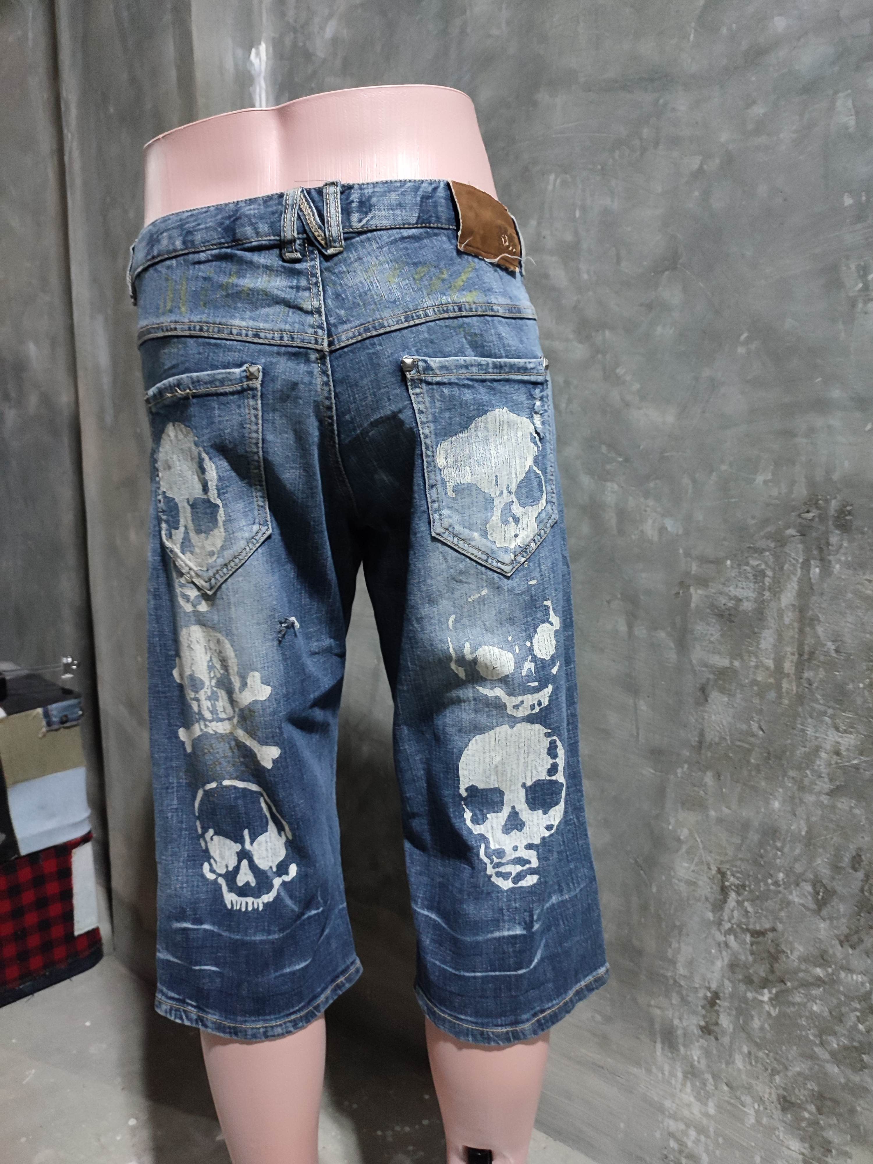 Japanese Brand Justice Skull jhorts Distressed Denim Punk Bondage Size US 31 - 12 Thumbnail