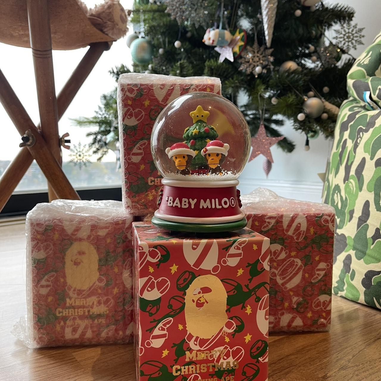 Bape Bape Milo Christmas Dome Music Ball Size ONE SIZE - 1 Thumbnail