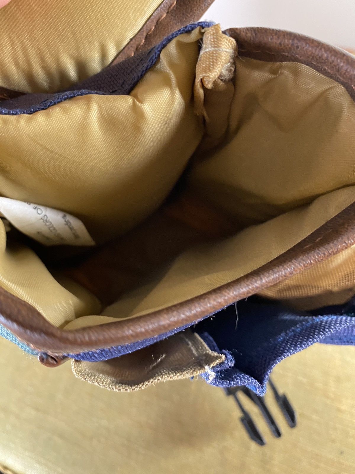 Benetton camera bag clearance