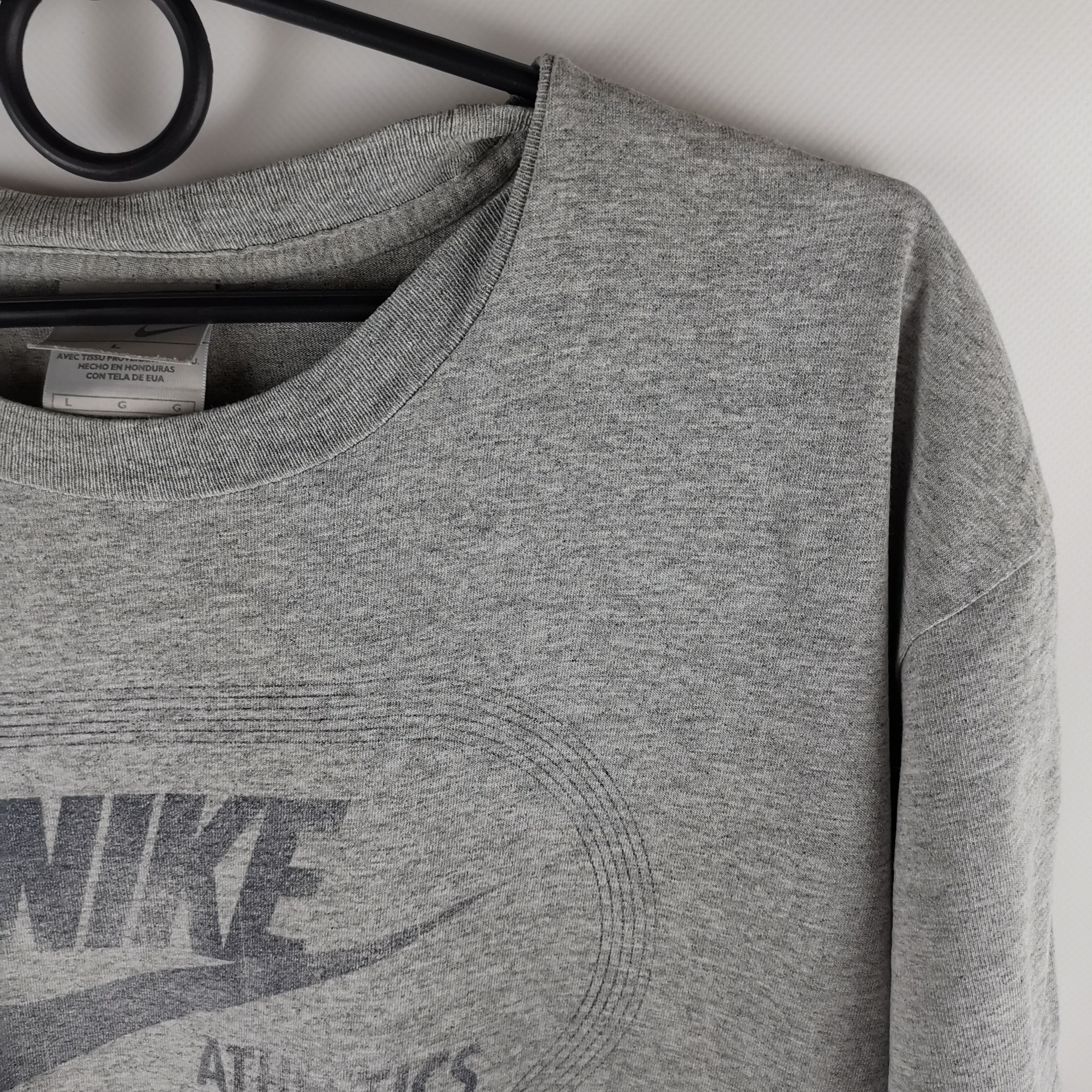 Vintage Nike Athletics vintage gray tee shirt Size US L / EU 52-54 / 3 - 3 Thumbnail