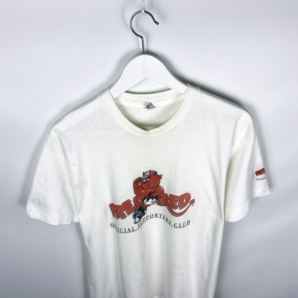 Vintage Vintage 90s Fred Red Manchester UnitedTalisman Devil tee Size US L / EU 52-54 / 3 - 2 Thumbnail