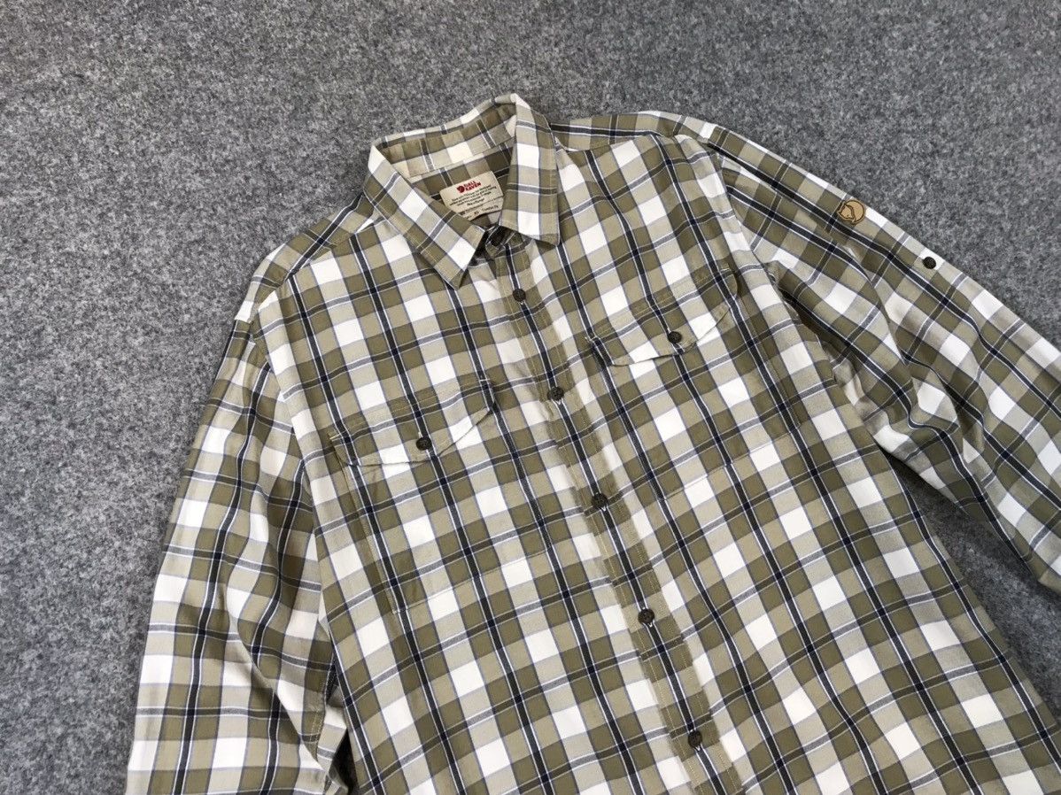 Fjallraven Fjallraven Flannel shirt Size US L / EU 52-54 / 3 - 6 Thumbnail
