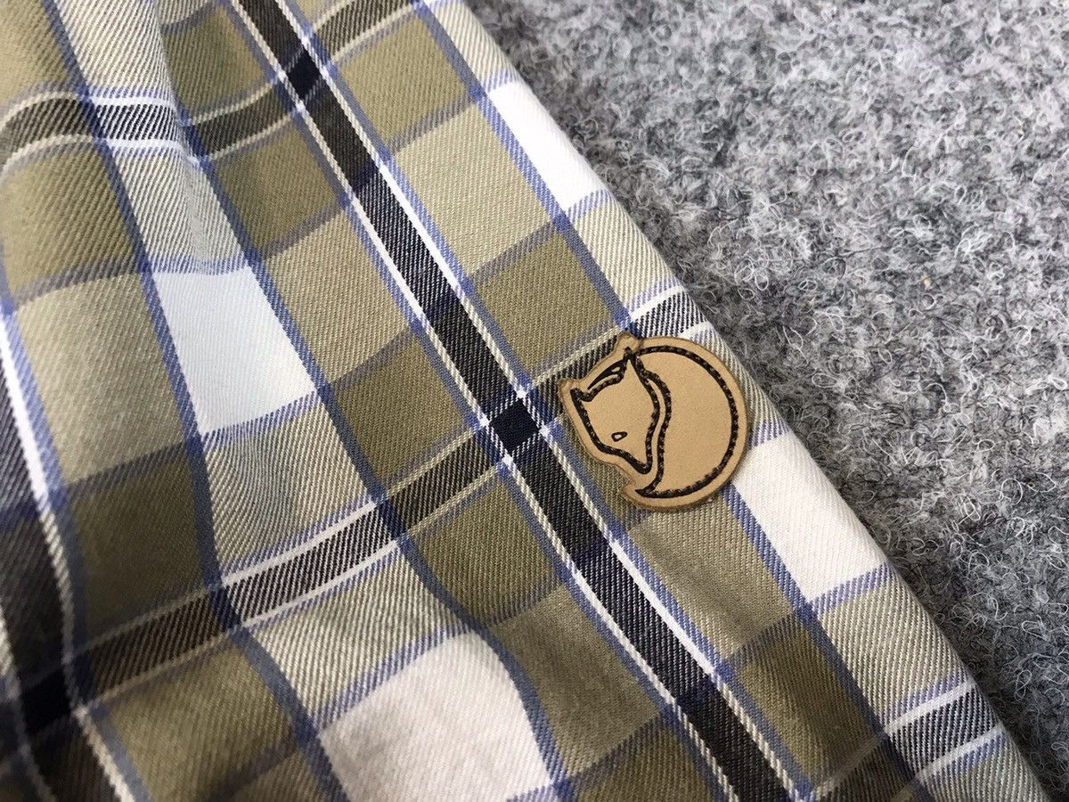 Fjallraven Fjallraven Flannel shirt Size US L / EU 52-54 / 3 - 16 Thumbnail